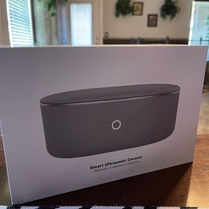 Smart, ultrasonic cleaner